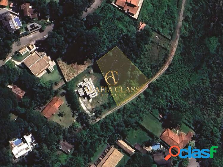 Fazendinha - LOTE 1.420,00 m², plano e sem árvores grande