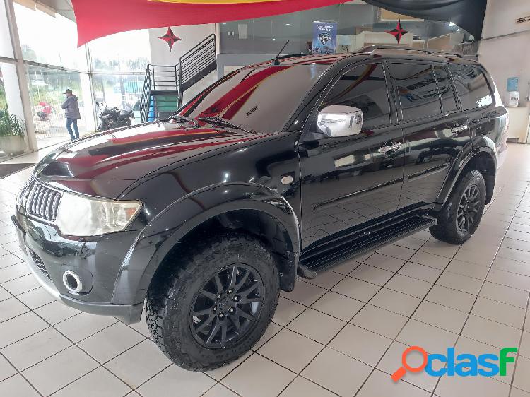 MITSUBISHI PAJERO DAKAR 3.2 4X4 T.I. DIES. 5P AUT. PRETO