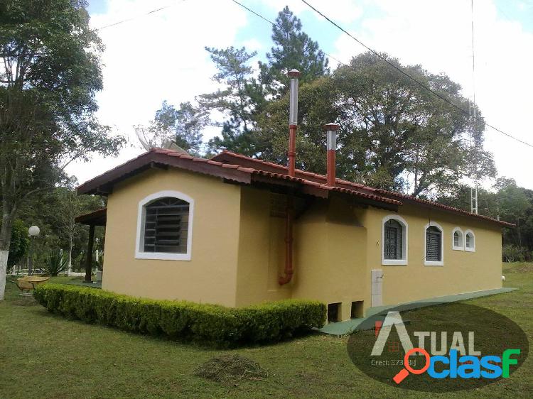 Sitio á venda com 5 alqueies em Nazare Paulista/SP