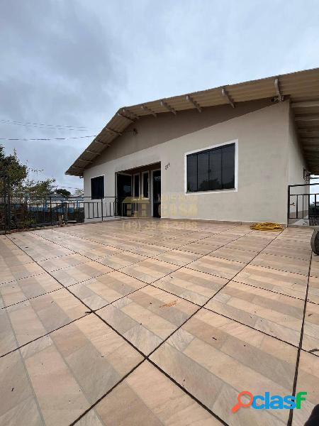 ÓTIMA CASA DISPONÍVEL PARA VENDA