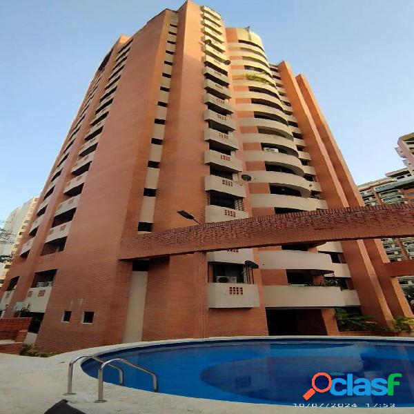 VENDO APARTAMENTO 155 M2, URB EL BOSQUE, VALENCIA, ESTADO