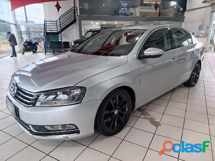 VOLKSWAGEN PASSAT TB 2.0 FSITSI 211CV TIPTRONIC 4P PRATA