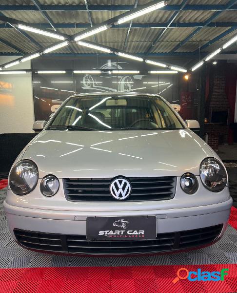 VOLKSWAGEN POLO 1.6 MI S.OURO 1.6MI 101CV 8V 5P PRATA 2004