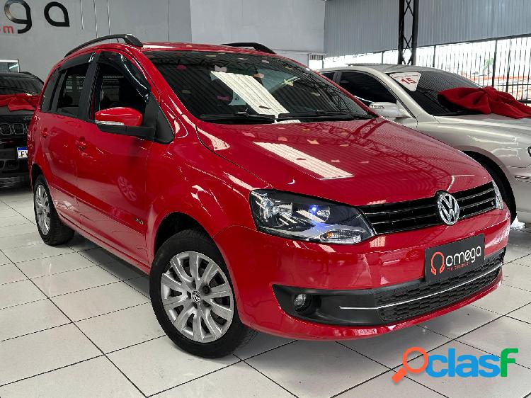 VOLKSWAGEN SPACEFOX 1.6 1.6 TREND TOTAL FLEX 8V 5P VERMELHO