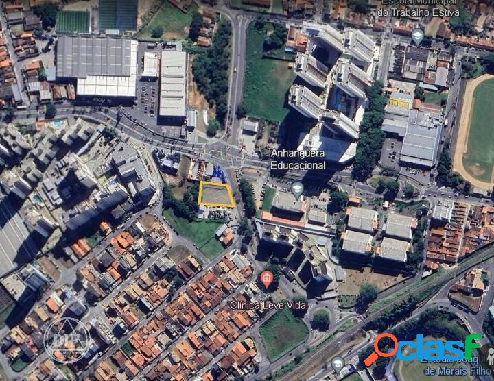 Área com 1.125 m² na Vila Edmundo em Taubaté