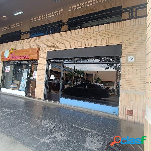 ALQUILER DE LOCAL COMERCIAL EN SAN DIEGO, CENTRO COMERCIAL