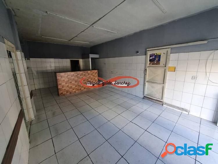 ALUGUEL DE SALÃO COMERCIAL (PERMITE USO MISTO) VILA