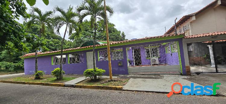 Alquiler de Unidad Educativa en la 4 av. de Prebo