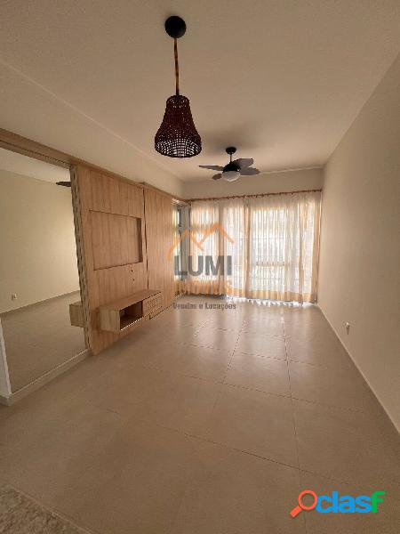 Apartamento Reformado de 3 dorm 1 suíte. 2 vagas. Praia