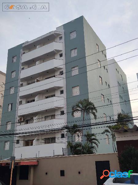 Apartamento com 2 dormitórios próximo ao Confiança Max