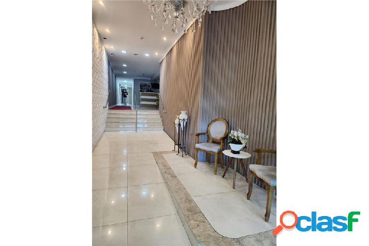 Apartamento com 2 quartos, 76m², à venda em Porto Alegre,