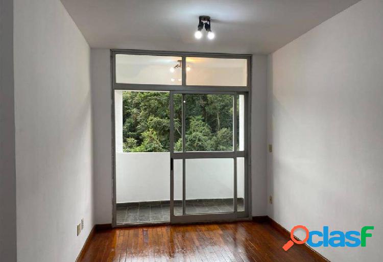 Apartamento em Alphaville no Edíficio Maison de Ville