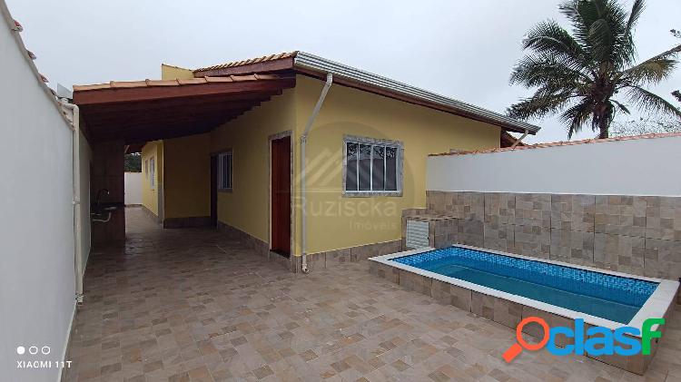 CASA NOVA COM PISCINA Á VENDA EM ITANHAÉM- LITORAL SUL DE