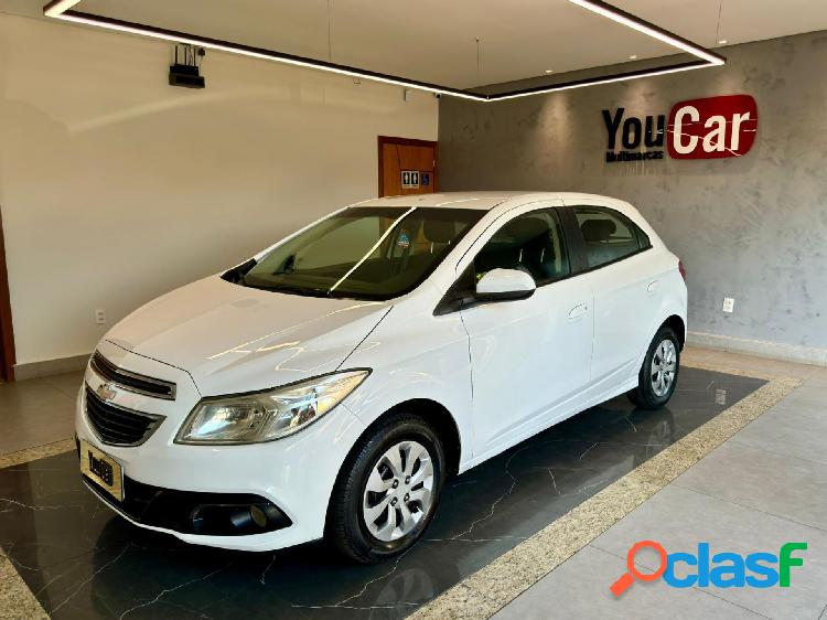 CHEVROLET ONIX HATCH LT 1.0 8V FLEXPOWER 5P MEC. BRANCO 2014