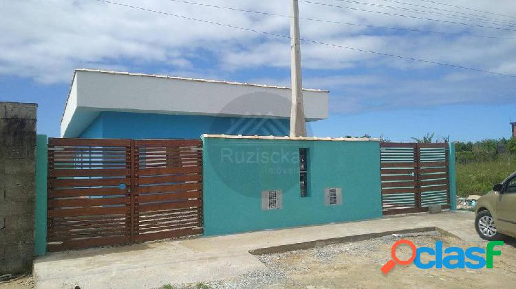 Casa com piscina á venda em Itanhaém - Baln Tupy.