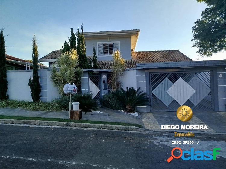 Casa à venda em Atibaia com 5 dormitórios