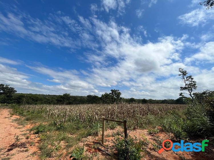 Fazendinhas Pequiranda localizado na região de Cordisburgo