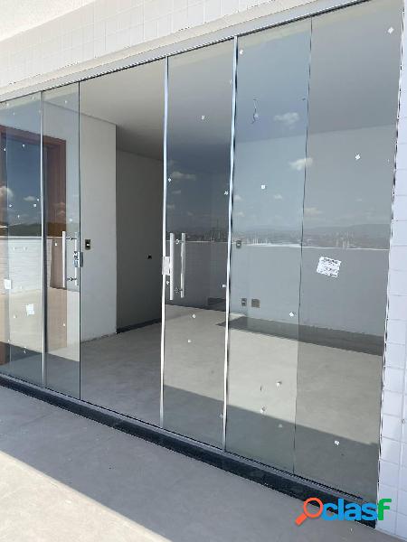 Linda privativa de três quartos com suíte e duas vagas no