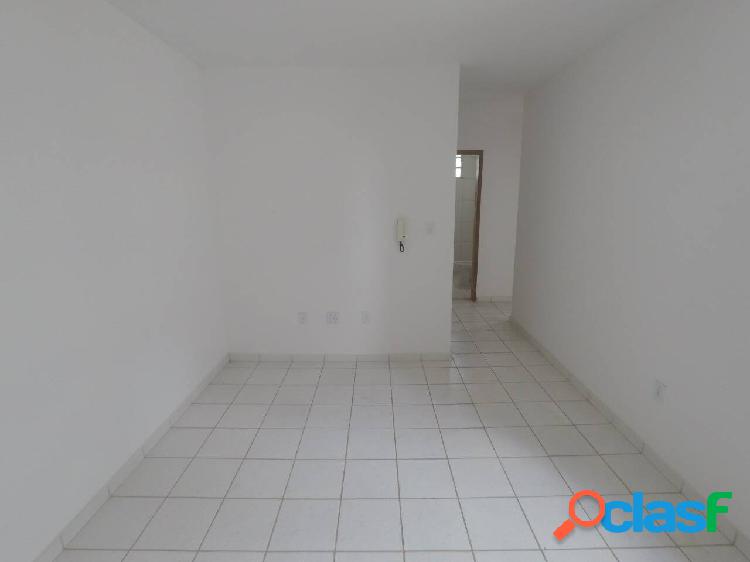 OPORTUNIDADE- Apartamento de dois quartos com suíte no