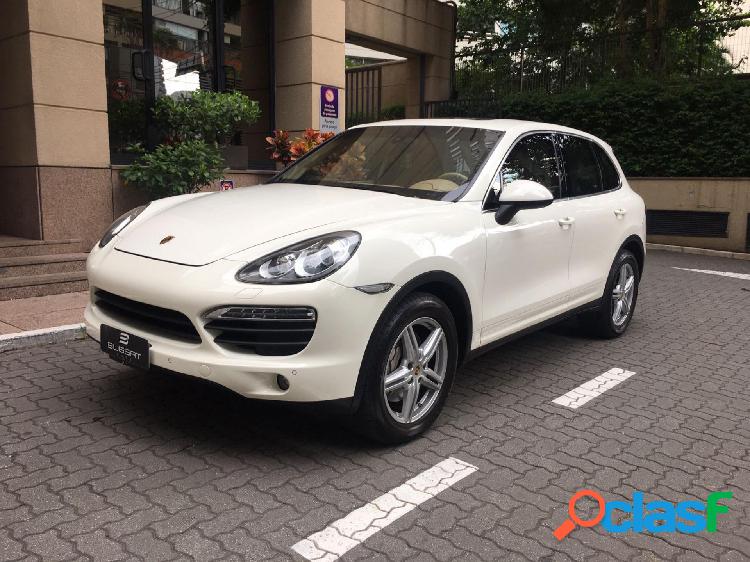 PORSCHE 4.8 S 4X4 V8 32V GASOLINA 4P TIPTRONIC BRANCO 2011