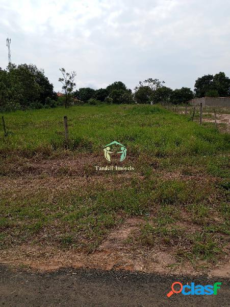 Terreno à venda com 1000m² (Botucatu)