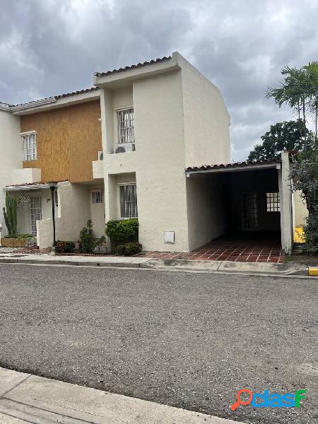 Tonwhouse en Venta en Naguanagua