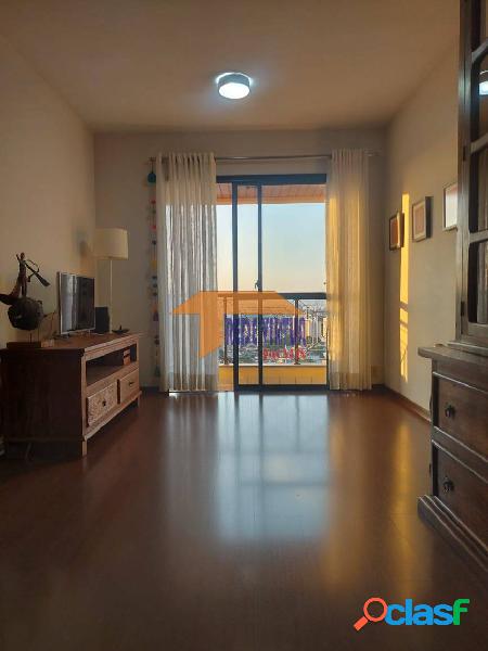 VENDE APTO 72.06 M² - 3 DORM. 1 SUÍTE 1 VAGA DE GARAGEM -