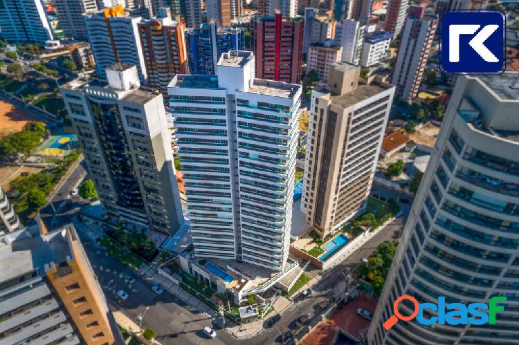 apartamento de 3 quartos localizado no charmoso bairro Coco,