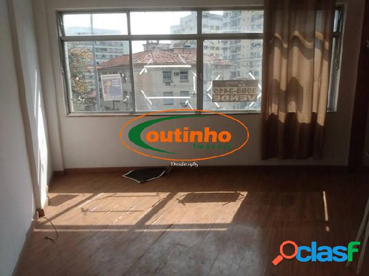 (29518) Rua do Bispo - Tijuca