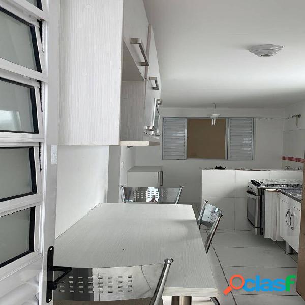 APARTAMENTO SEMI MOBILIADO