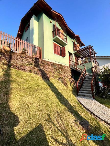 Alugo Casa condomínio fechado em Santo Antônio de Lisboa,