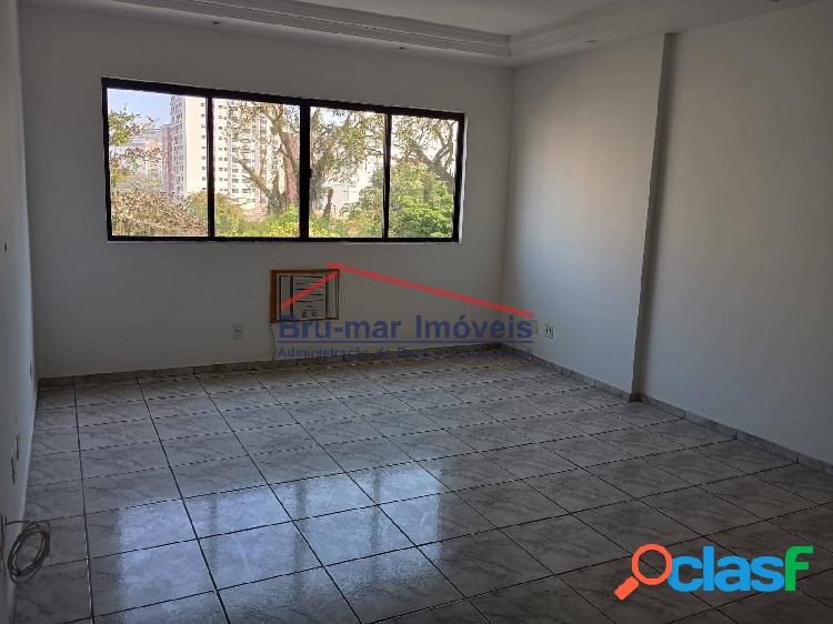 Apartamento 3 Dormitórios de Frente com Suíte a Venda