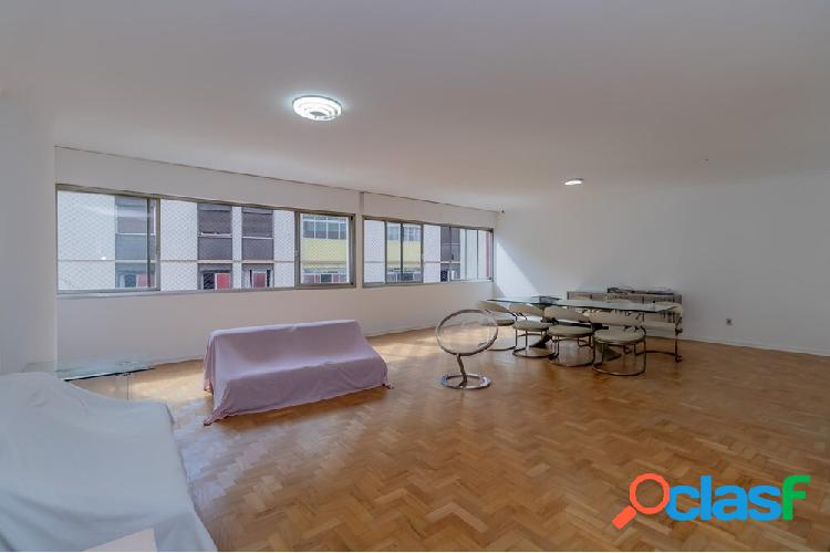 Apartamento com 4 quartos, 238m², à venda em São Paulo,