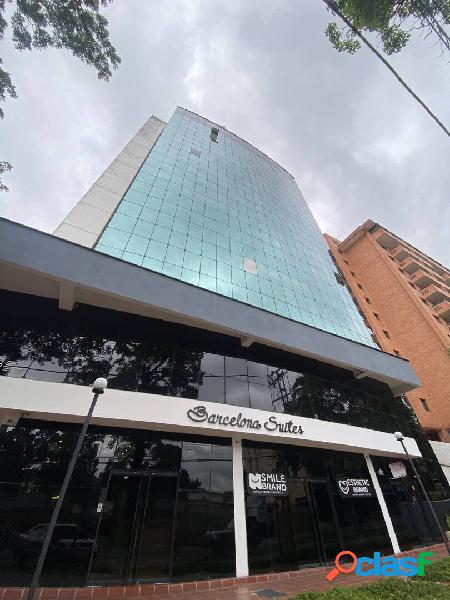 Apartamento en Alquiler a pasos de la Av Bolívar y CC