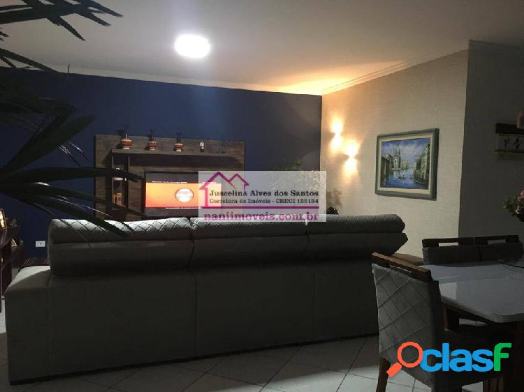 CASA COM 3 DORMITÓRIOS, 110M² – CENTRO –