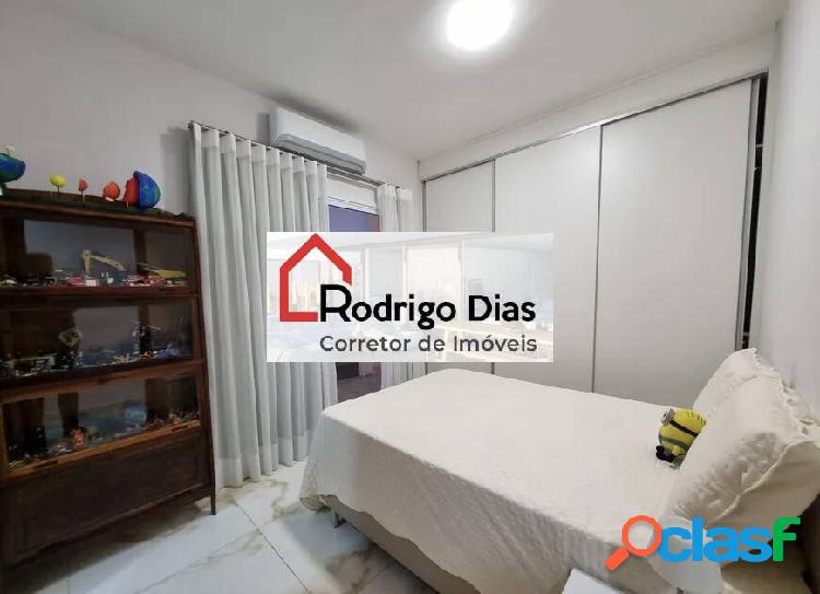 Casa de Condomínio com 4 Quartos à venda, 235m² - São