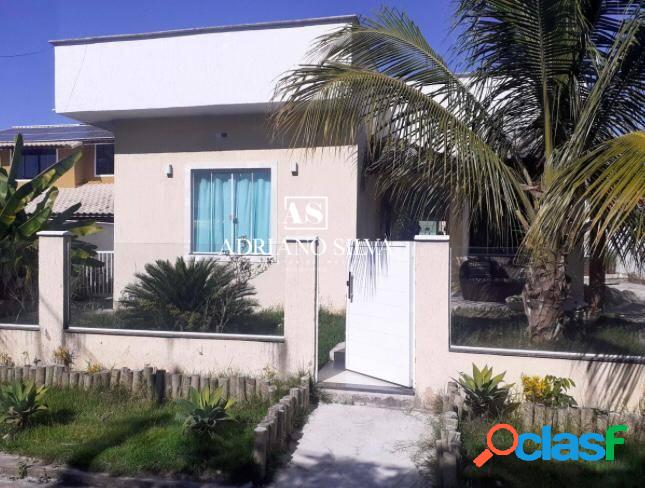 Casa de condomínio com 3 quartos, 140m², à venda em