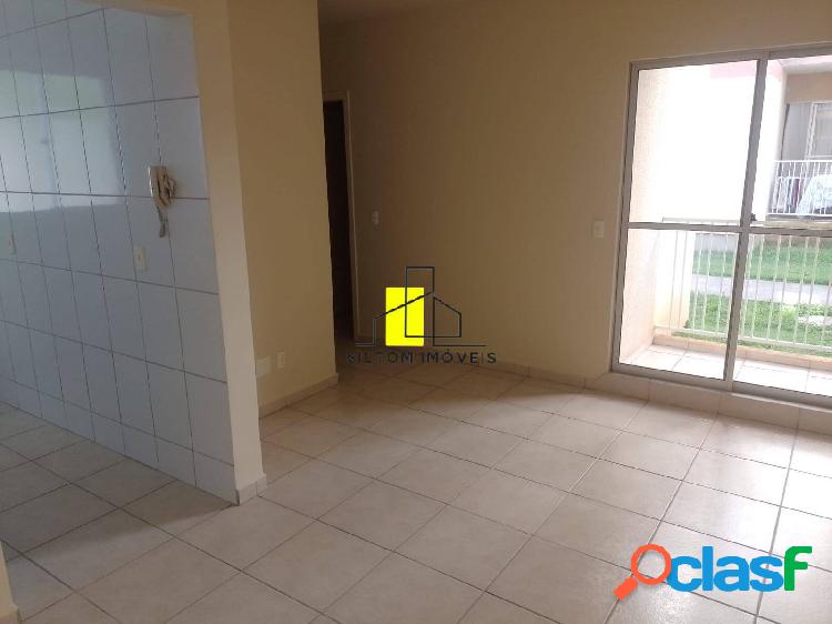 Excelente Apartamento no Condomínio Le Village II, em