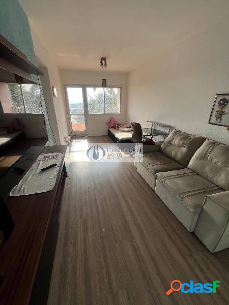 Lindo Apartamento com 2 dormitórios, 1 vaga de garagem,