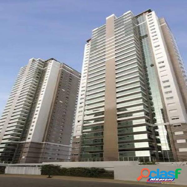 Sofisticado apto com 218m², 4 dorms, 4 vagas, depósito -