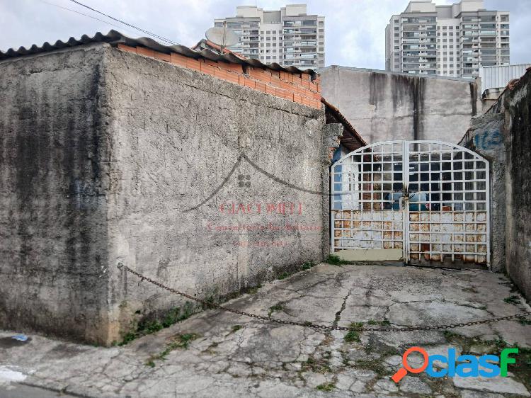 TERRENO COM CASA TERREA NA CHACARA CARLIFORNIA RUA TRANQUILA