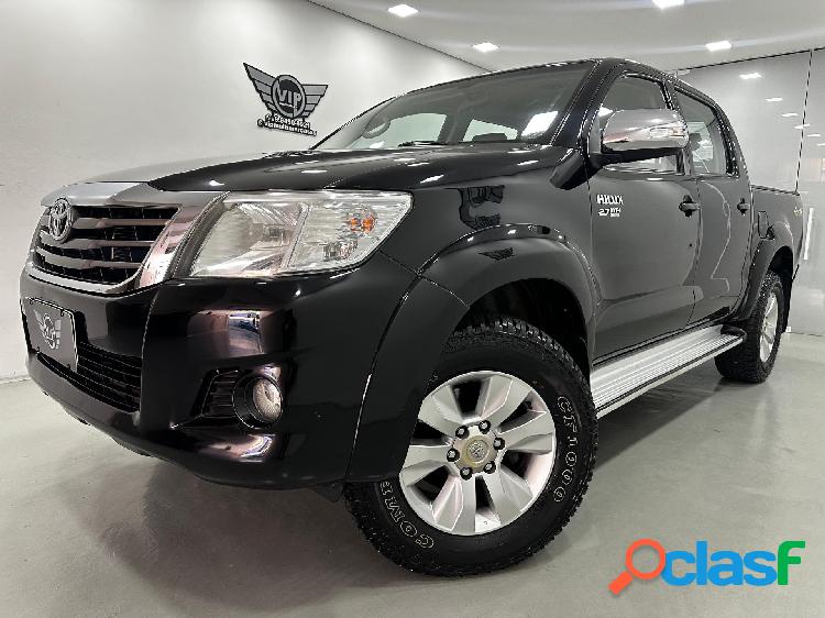 TOYOTA HILUX CD SRV 4X4 2.7 FLEX 16V AUT. PRETO 2015 2.7