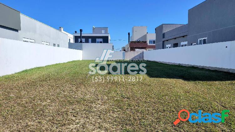 Terreno 400m² no Alphaville - Condomínio Fechado |