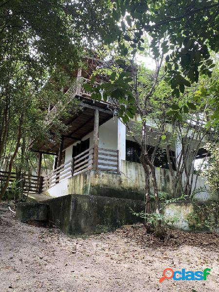 Triplex com vista mar e vista mata, terreno amplo e