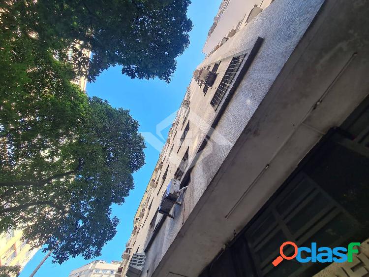 VENDO - 1 QUARTO - COPACABANA