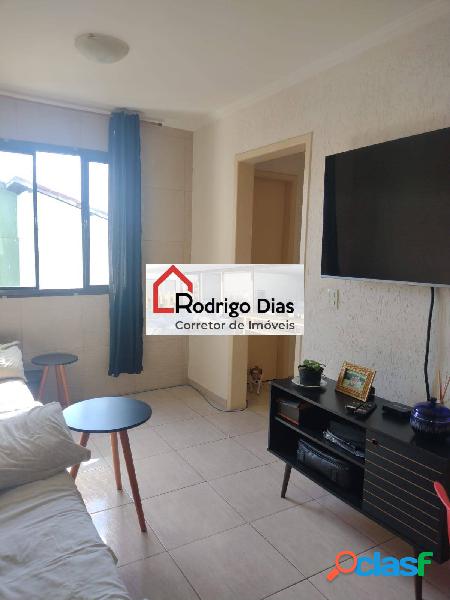 Apartamento com 2 Quartos e 1 banheiro à Venda, 49 m² por