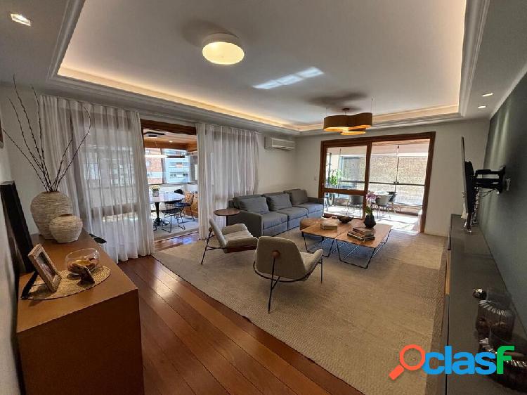 Apartamento com 4 quartos, 253m², à venda em Porto Alegre,