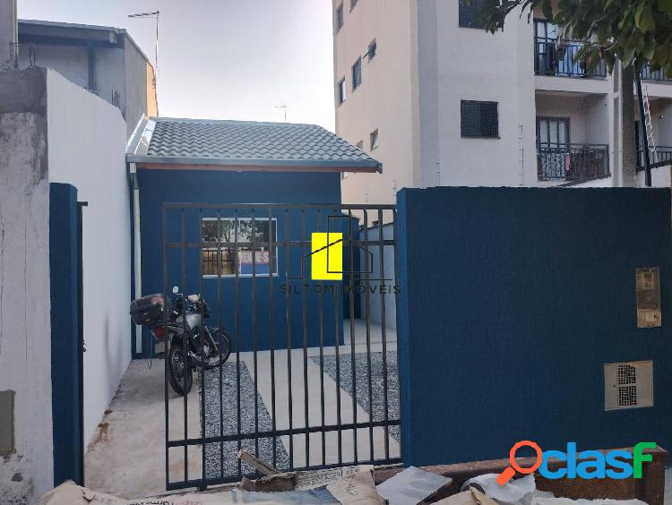 Bela Casa de 2 Quartos à Venda no Residencial San Marino em