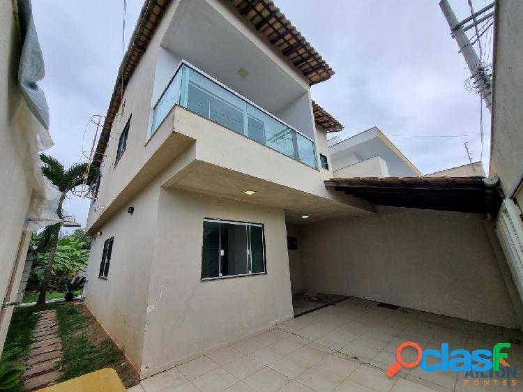 Casa Duplex com 3 Suítes à Venda ou Locação Anual na