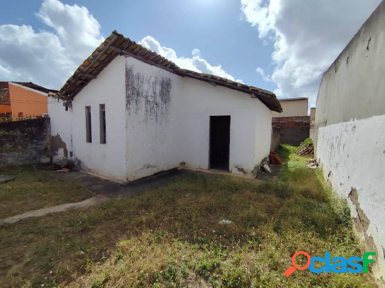 Casa Padrão á Venda na Cidade Nova